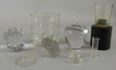 Miscellaneous glass items