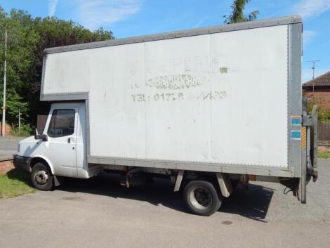 An LDV 400 Convoy TD LWB Luton Van