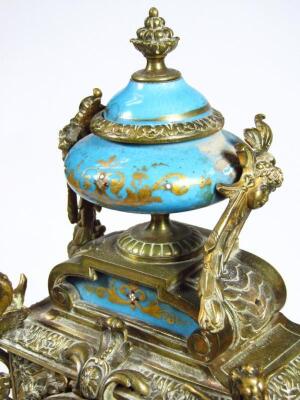 A 19thC French gilt metal and porcelain mantel timepiece - 4