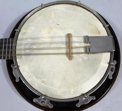 An early 20thC wooden cased banjo - 2