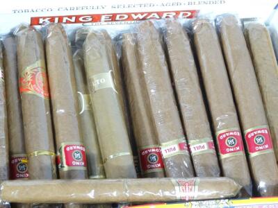 A box of King Edward VII Swisher KES Imperial cigars - 2