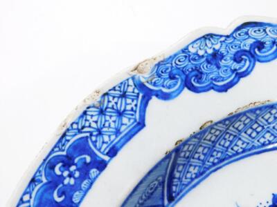 A 18thC Chinese porcelain blue and white export meat platter - 5