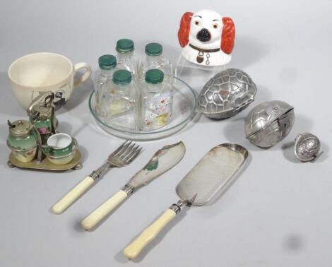 Bygones and collectables