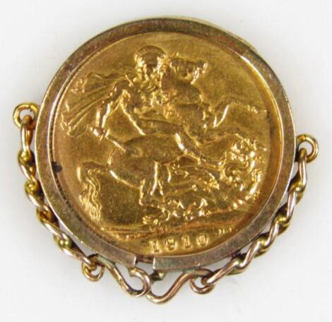 An Edward VII gold sovereign