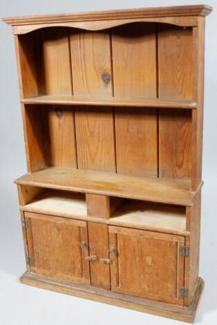 A 20thC miniature apprentice piece pine open dresser