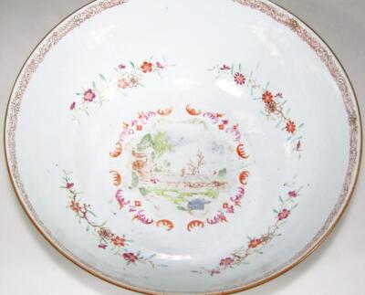 An early 19thC Chinese porcelain punch bowl - 5