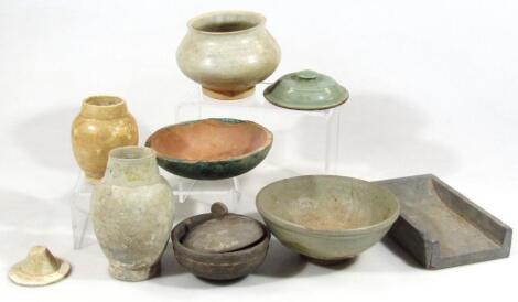 Various Han Song and other style vases