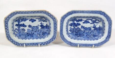 A matched pair of 18thC blue and white export dishes