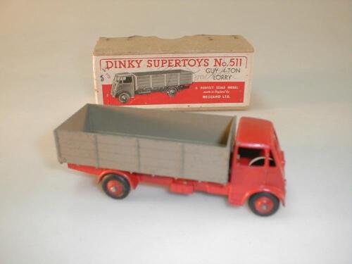 Dinky Supertoy No 511 Guy 4-Ton lorry