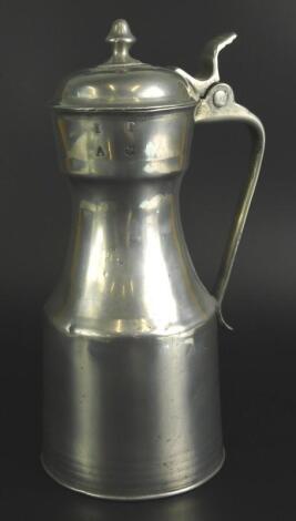 A 19thC pewter flagon