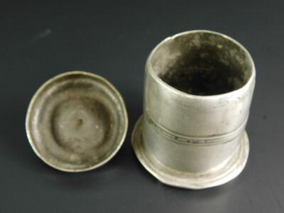 A late 17thC cylindrical spice pot - 2