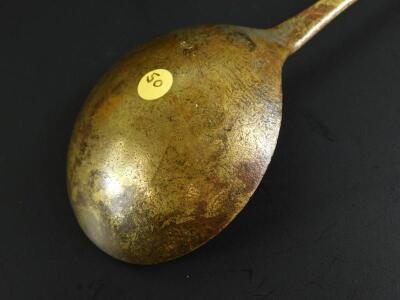 An early 17thC latten apostle spoon - 4