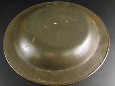 A late 17thC deep pewter dish by Richard Johnson - 2