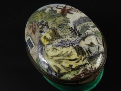 A late 18th/early 19thC Staffordshire enamel patch box - 3