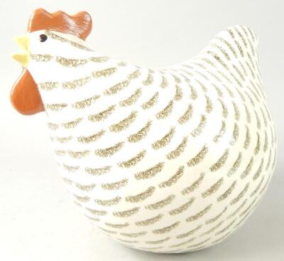 A Lussan ceramic Studio pottery chicken