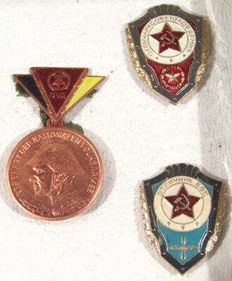 Various Egyptian and Russian Eastern Bloc medals - 4