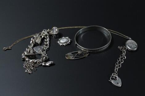 Various jewellery