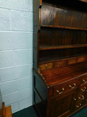 A late 18th/early 19thC oak dresser - 3