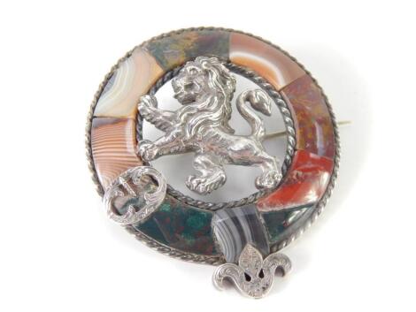 A Victorian Scottish silver and agate brooch