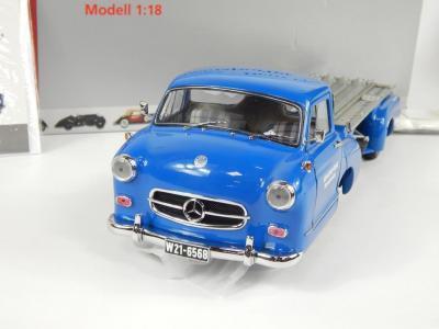 A CMC die cast model of a Mercedes-Benz 1954 Renntransporter - 2