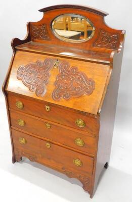 A late 19th/early 20thC American bureau