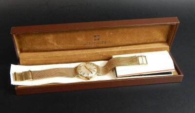 A Zenith 9ct gold gent's wristwatch - 2