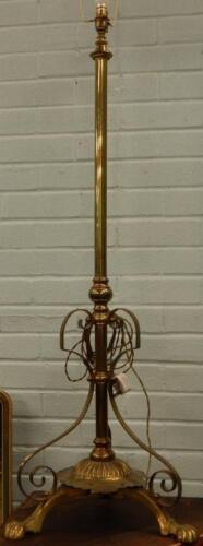 A late 19th/early 20thC adjustable brass standard lamp