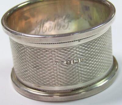 Various silver napkin rings - 5