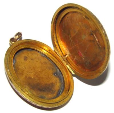 An early 20thC locket - 4