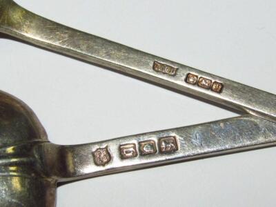 A George V silver trefid rattail spoon - 2