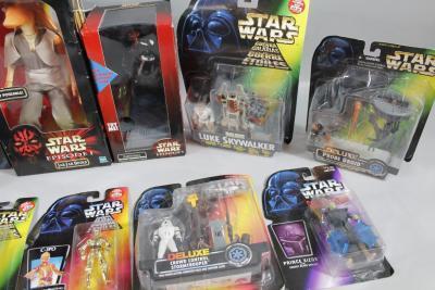 Various Star Wars die-cast and other figures - 3