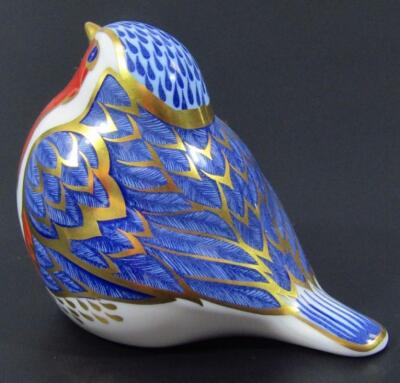 A Royal Crown Derby robin paperweight ornament - 2