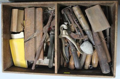 A 19thC pine tool chest - 3