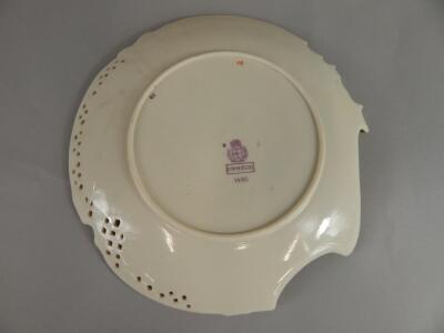 Two Royal Worcester 'Empress' reticulated dessert plates - 5