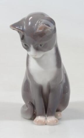 A Copenhagen porcelain B&G kitten figure