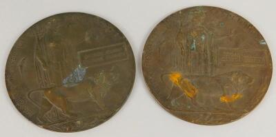 Two associated WWI death plaques or pennies