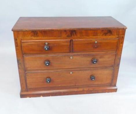 A George IV mahogany chest of drawers