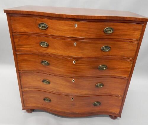 A 19thC mahogany serpentine fronted chest of drawers