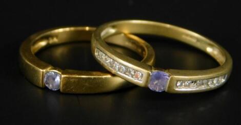 Two 9ct gold dress rings