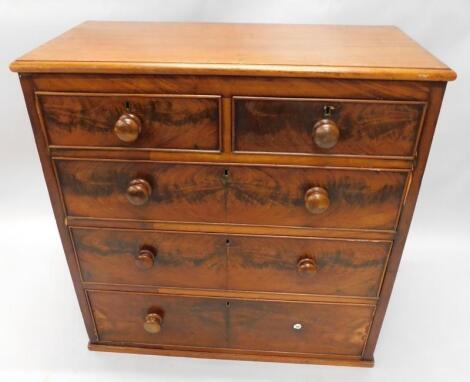 A Victorian mahogany chest of drawers