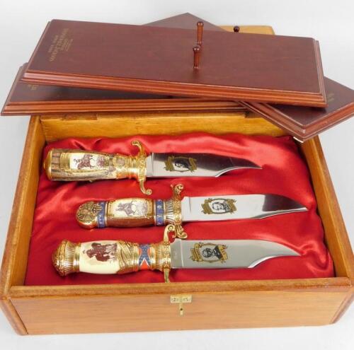 Three Franklin Mint collectors bowie knives