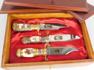Three Franklin Mint collectors bowie knives - 2