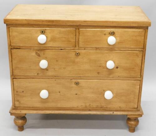 A pine chest of drawers