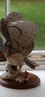 Two Franklin Mint models of owls - 2