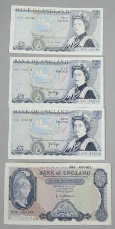 A lion back blue £5 banknote