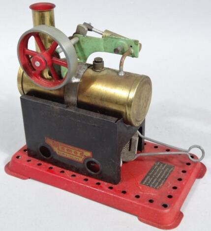 A mid-20thC Mamod stationary engine