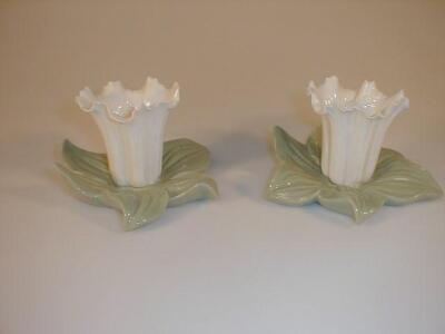 A pair of Graingers Worcester vases