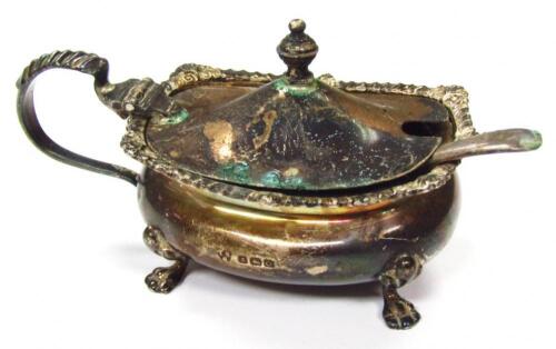 A George V silver mustard pot