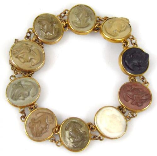 A 19thC Grand Tour style cameo set bracelet