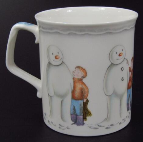 A Royal Doulton The Snowman Gift Collection Building The Snowman mug